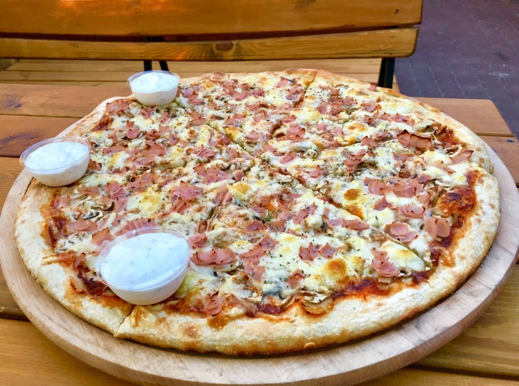Smażalnia i Pizzeria Na Fali